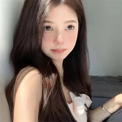 酷爱电影的庞波小姐